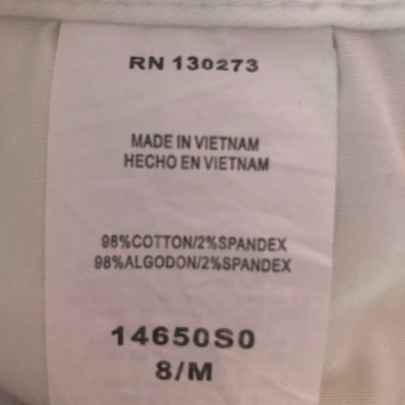 White Mid Rise Denim Shorts Size 8 - Picture 10 of 10